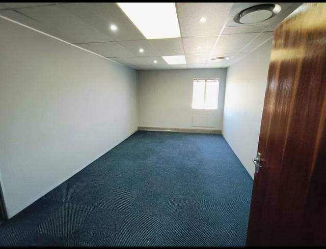 BUSINESS PROPERTY TO RENT IN RANDJESPARK